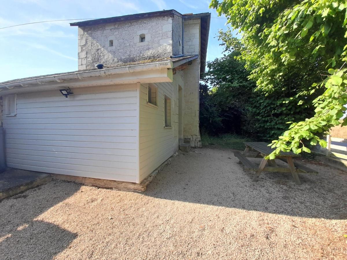 Vila Gite Au Calme Avec Jardin Et Wifi A La Roche-Posay - Fr-1-541-52 Exteriér fotografie